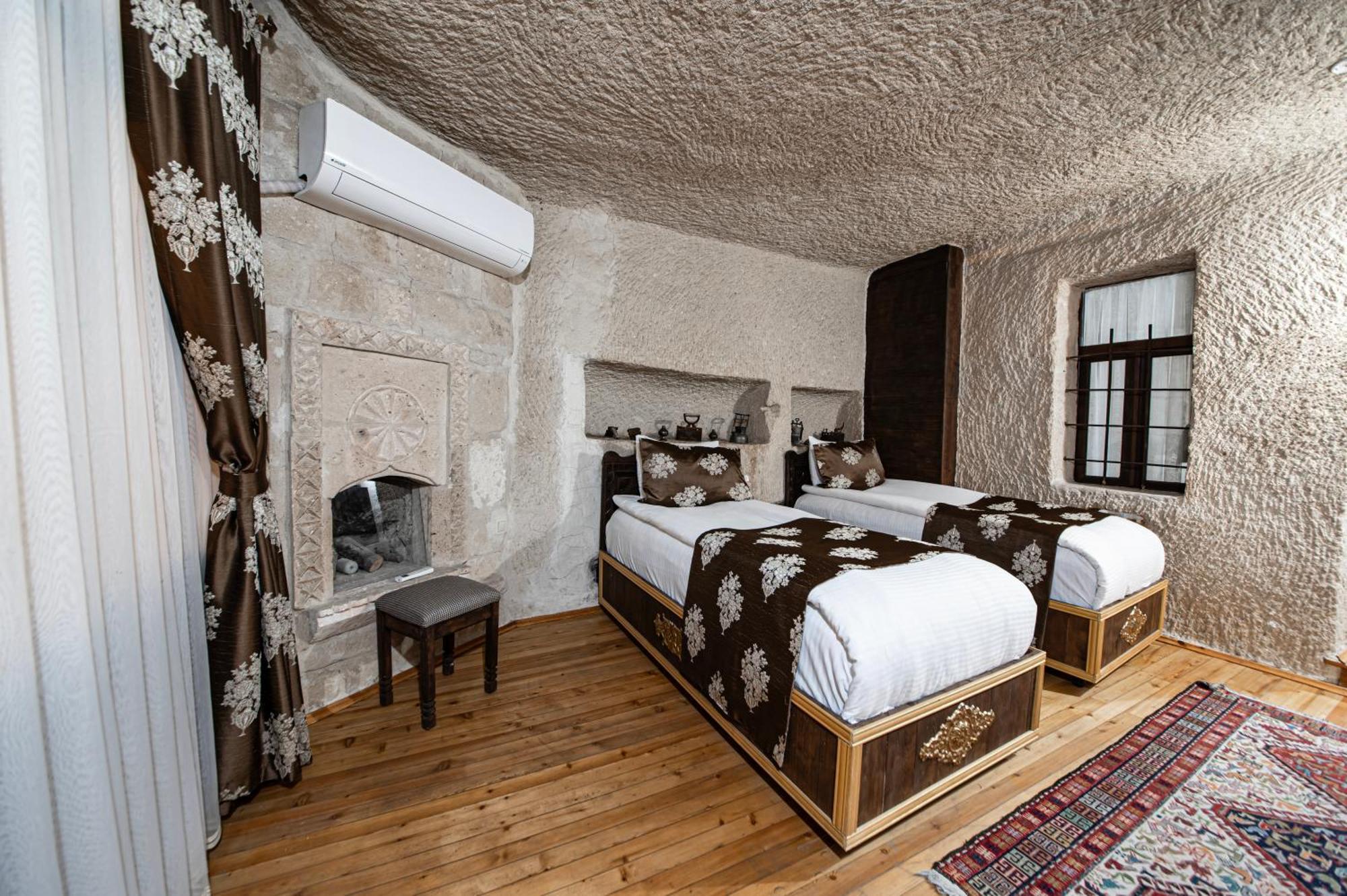 גורמה Ascension Cave Suites - Special Class מראה חיצוני תמונה