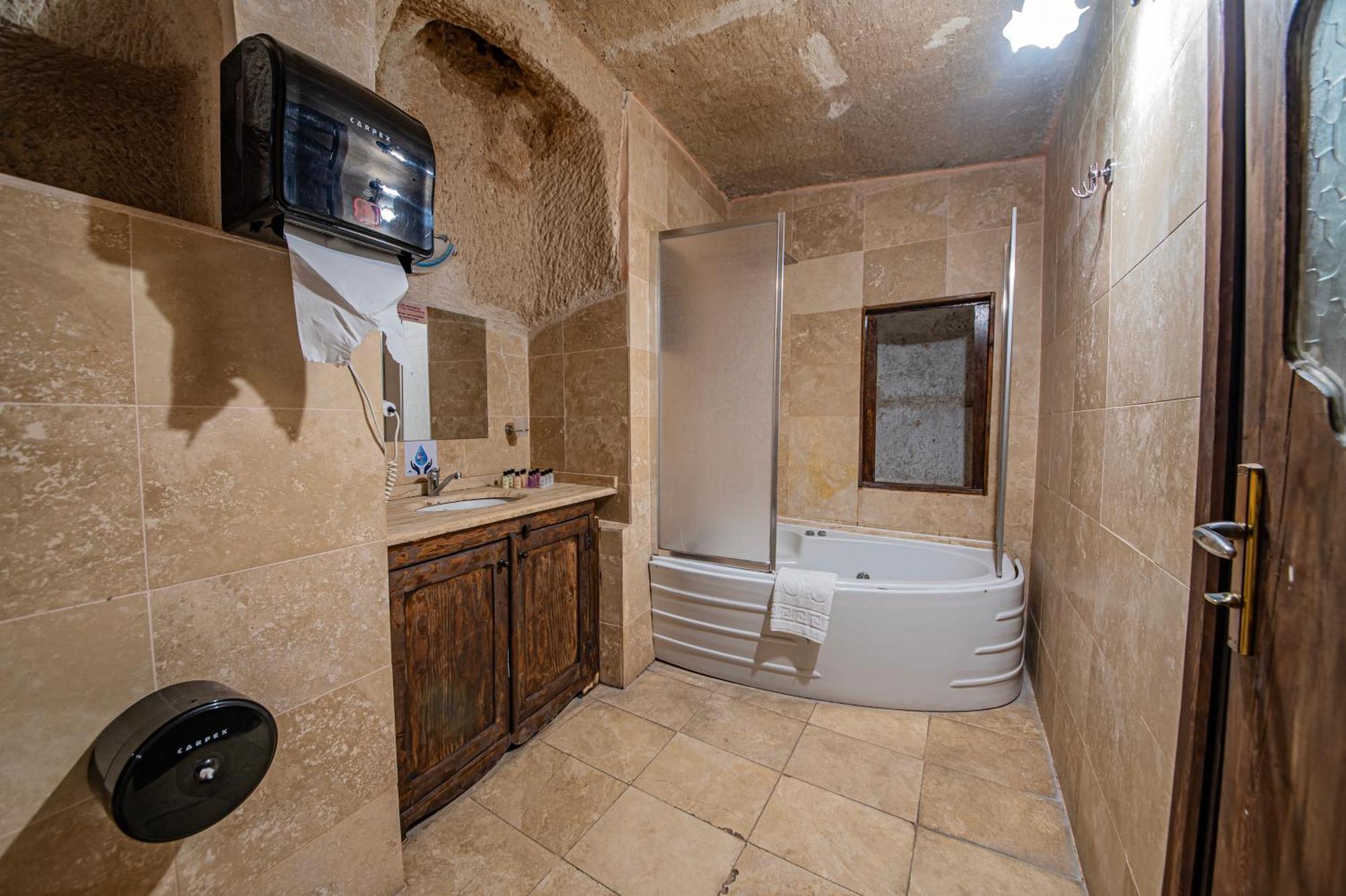 גורמה Ascension Cave Suites - Special Class מראה חיצוני תמונה